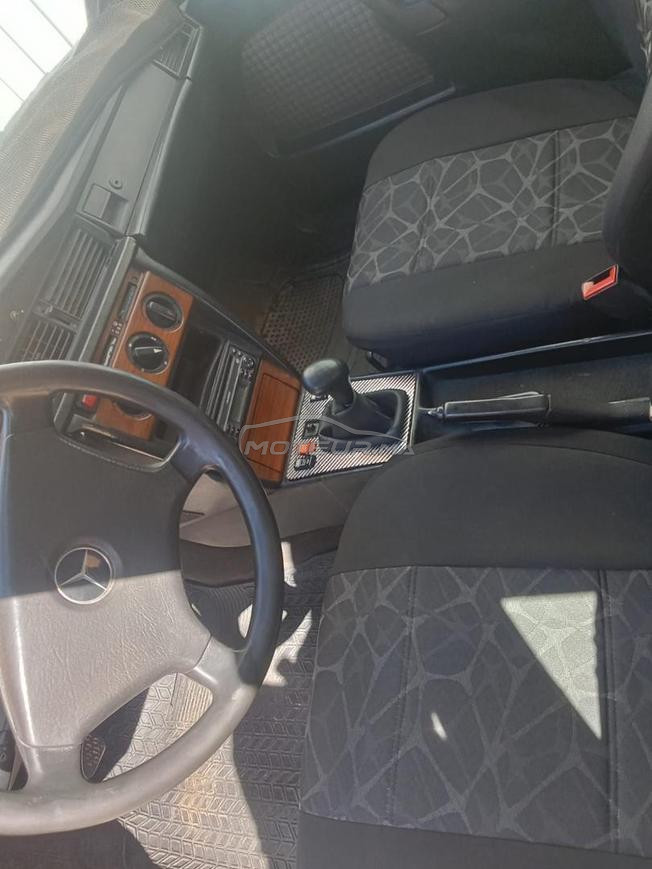 Mercedes-Benz 190 Diesel Manuelle 1993 à Loudaya