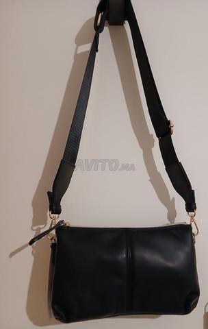 حقيبة يد بحزام كتف