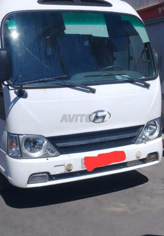 Hyundai County Minibus 24 places