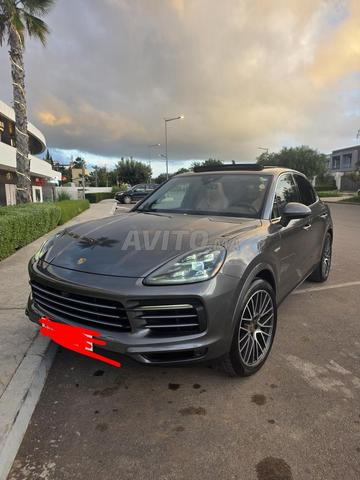 بورش كايين 17 CV مستعملة قليلة