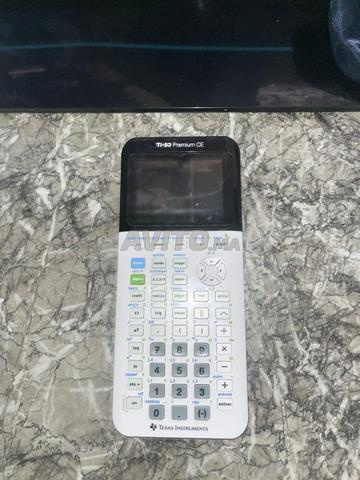 Calculatrice scientifique TI 83 - 2