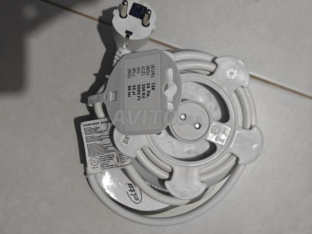 بكرة 4 مقابس 2 USB جديدة مستوردة من ألمانيا - 2