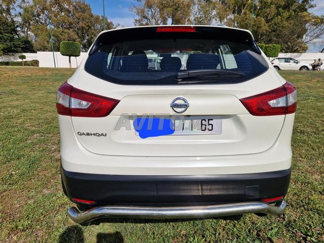 نيسان قشقاي