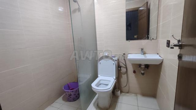 Appartement meublé à louer - image 3