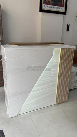 ✔️ Comptoir local au design moderne et pratique - 2