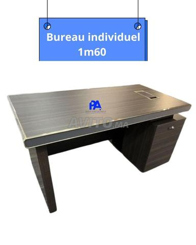 Bureau opérateur confortable / vestiaire - 2