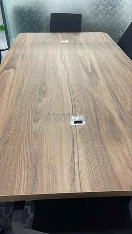 ✔️ Table de réunion haut de gamme - 2