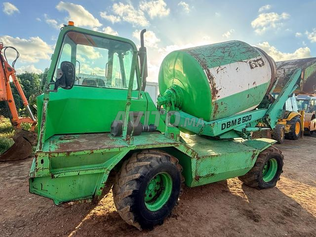 Bétonnière automotrice Merlo 2.5m3 - 2