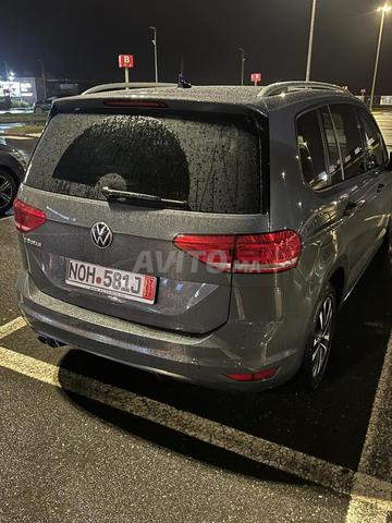 Neuf, tous accessoires, modèle 2021