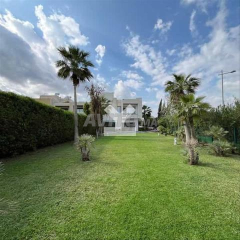 184241-بيع فيلا في مراكش طريق أميميز - ج