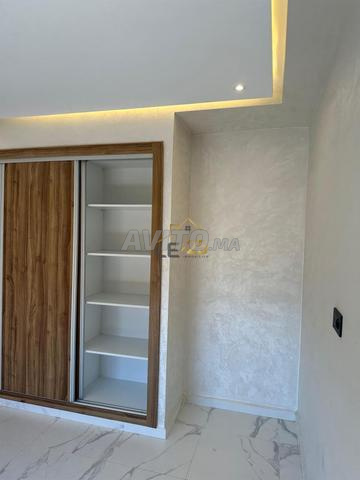 استوديو ساحر للبيع على طريق الدار البيضاء - 2