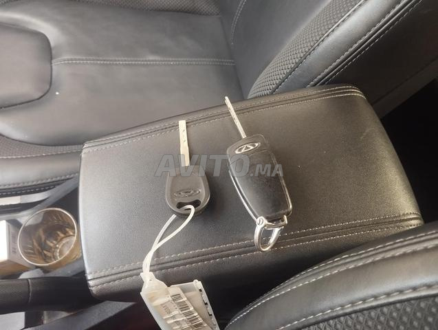 سيارة جميلة جداً - 2