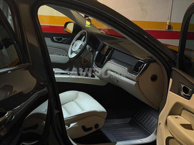 Volvo XC60 excellent état - 2