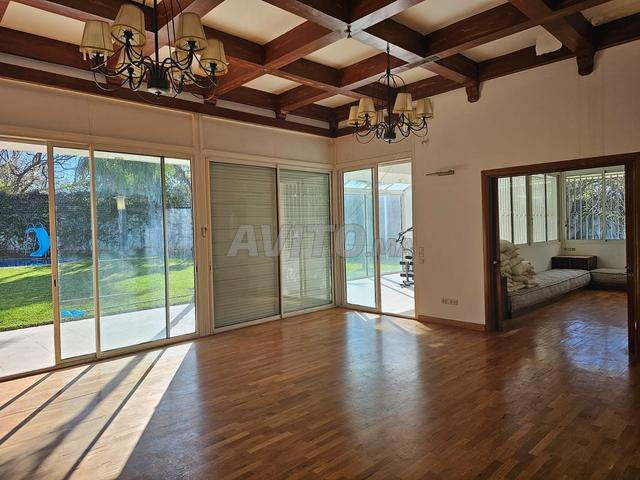 Magnifique villa à Souissi - 2