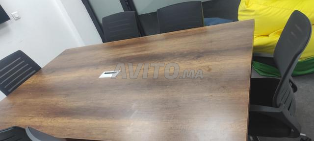 Liquidation Mobilier Bureau 63 Chaises et Postes - 2