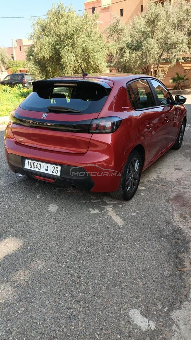 سيارة للبيع Peugeot 208