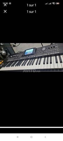 Je mets en vente un Korg 3x en bon état