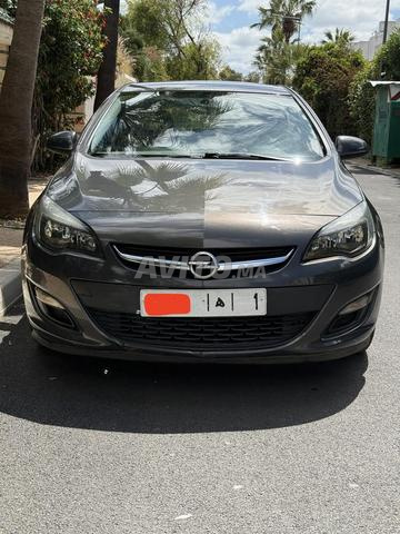 أوبل أسترا ديزل يدوية 2014 في الرباط - 2