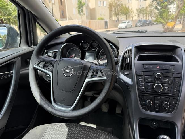 Opel Astra Diesel Manuelle 2014 à Rabat