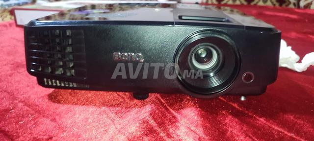 Vidéoprojecteur - 2