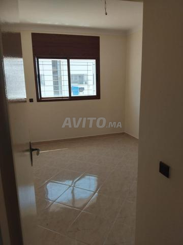  Appartement propre à louer le bas Agdal - image 3