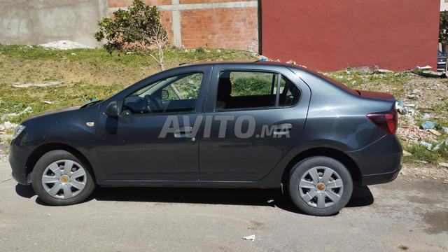 داسيا لوجان بنزين يدوية 2021 في طنجة - 2