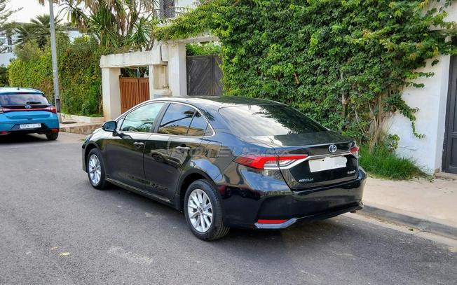 Toyota corolla hybride automatic 2023 particulier