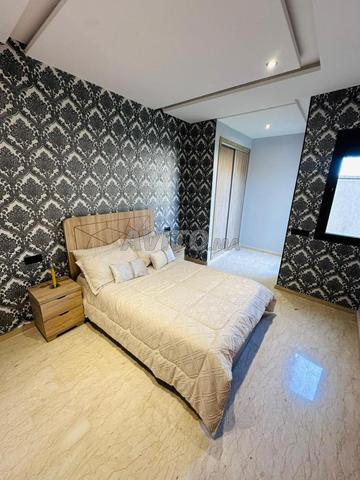 Studio meublé à louer 60 m² - Oasis - 2