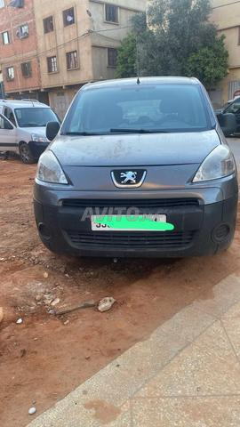 بيجو بارتنر ديزل يدوية 2011 في مكناس