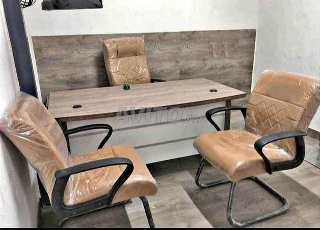 Chaise de bureau / Président et 2 visiteurs / Vestiaire - 2