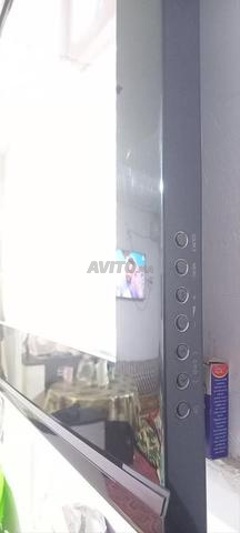 تلفزيون سامسونج 43 بوصة - 2