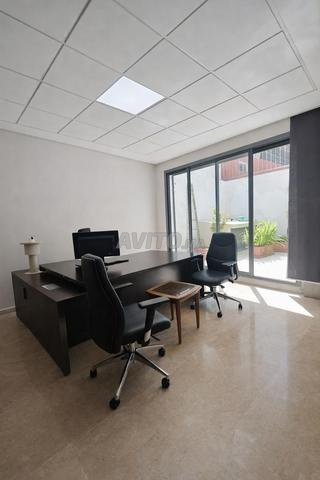 Bureau 114m² plus parking – 2 Mars - 2