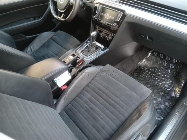 passat b8 avec carnet d'entretien 