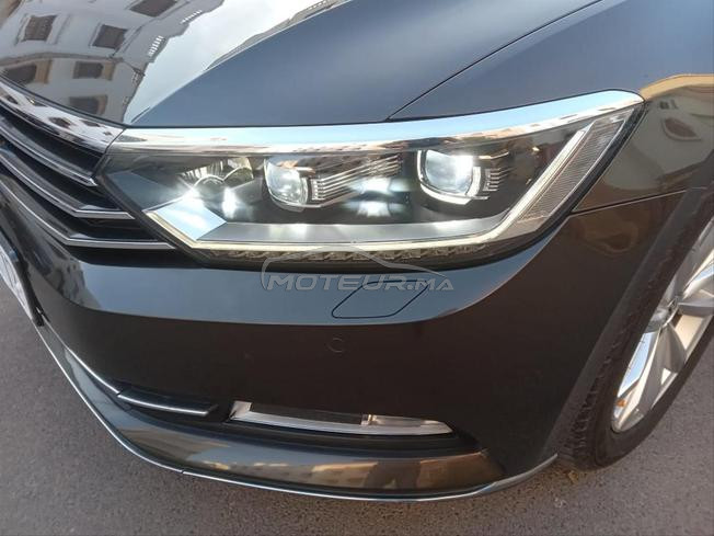 passat b8 avec carnet d'entretien 