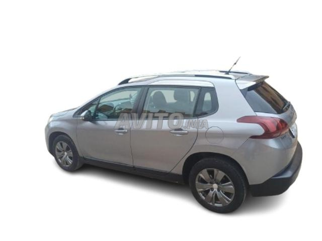 Peugeot 2008 Diesel Manuelle 2018 à Casablanca