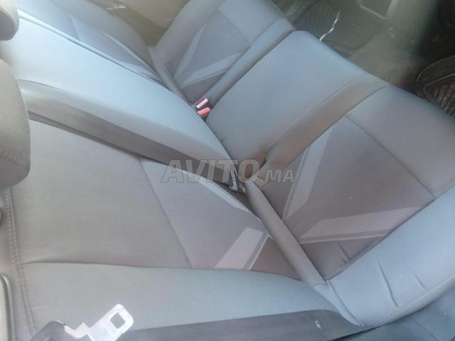 رينو ميجان ديزل يدوية 2009 بالدار البيضاء - 2