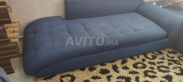 Salon avec table - 2