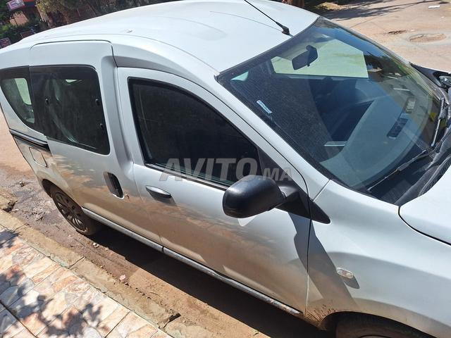 داسيا دوكر ديزل يدوية 2019 بالدار البيضاء - 2