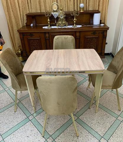 Salle à manger inox doré et argenté - 2