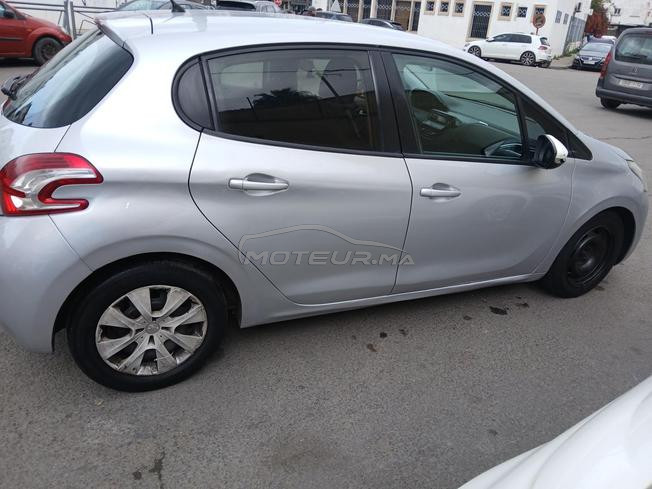 Peugeot 208 Diesel Manuelle 2013 à Casablanca