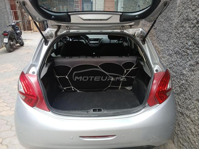 Peugeot 208 Diesel Manuelle 2013 à Casablanca