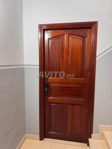 Appartement meublé à louer longue durée... avance d'un mois