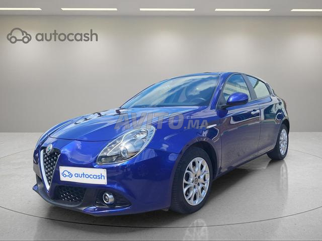 1290 - ألفا روميو جولييتا 2017 مفحوصة مع ضمان