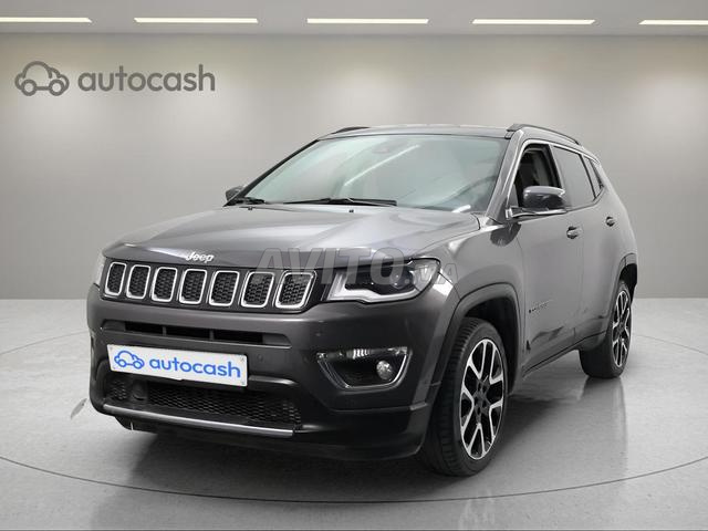 955 - جيب كومباس 2021 مفحوصة مع تمويل