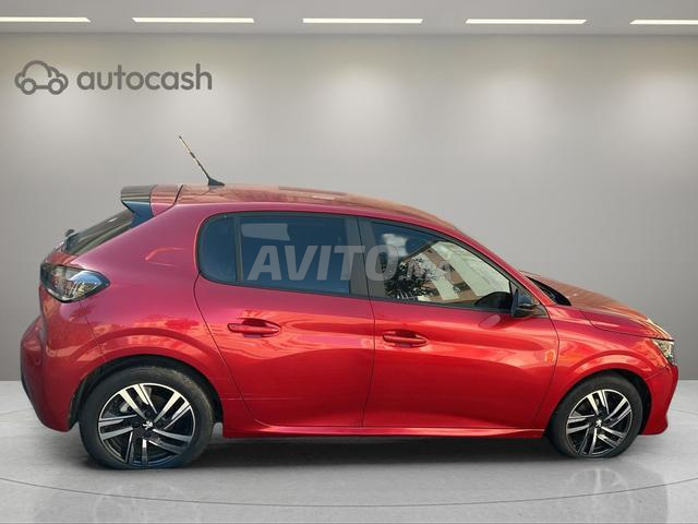 930 - Peugeot 208 2023 expertisée avec financement - 2