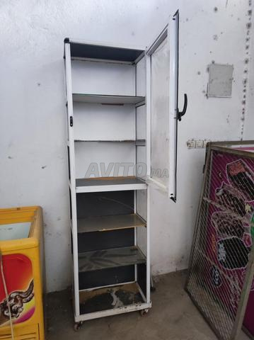 Vitrine en aluminium - 2