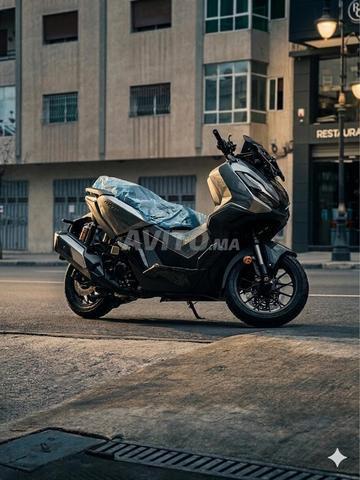 ADV 350 Iridium Grey 2026 - DERKAOUI MOTO