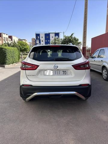 Nissan Qashqai Diesel Manuelle 2018 à Agadir - 2