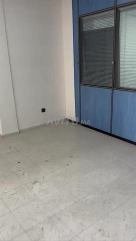 Bureau à louer idéalement pour centre d'appel - 2