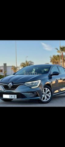 Renault Megane à vendre, bonne peinture